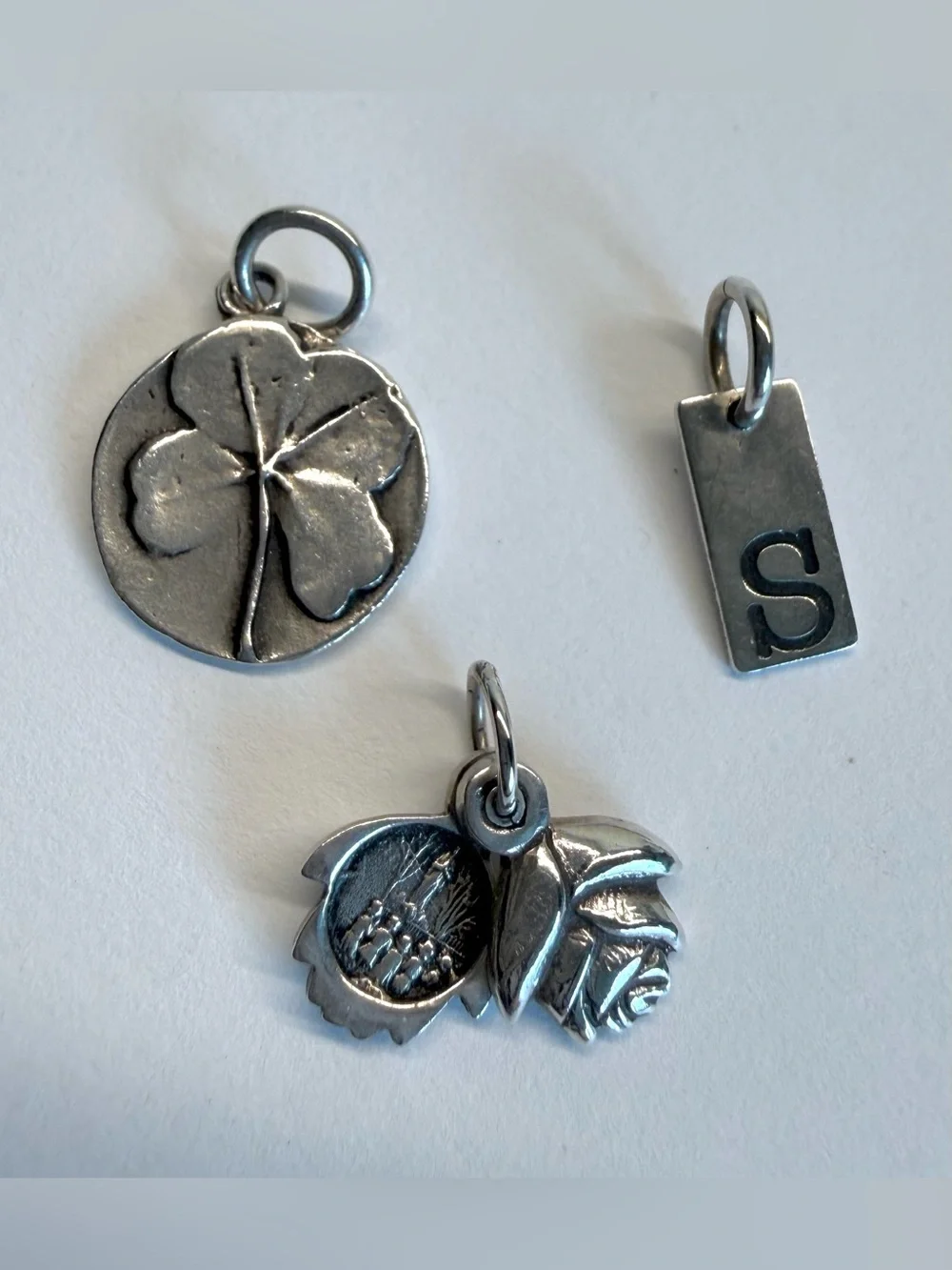 Heidi J Hale Sterling Silver Rose Slide Locket w/ Holy Mother Mary Charm 925 - Picture 3 of 3